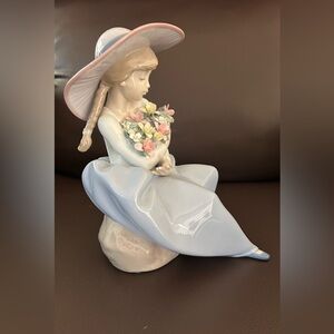 Lladro Figurine with Pink Hat and Blue Dress